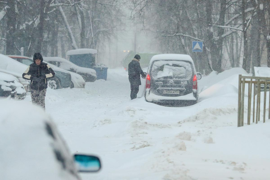 На Москву вновь обрушились сильные снегопады