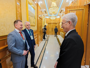 Экспертная оценка: организация голосования в Туркменистане не оставляет места для критики