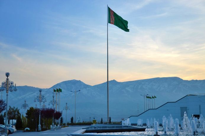  Сердар Бердымухамедов подвел итоги года и задал динамику нового этапа