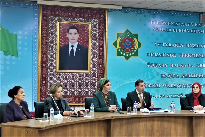  Как потенциал женщин-лидеров меняет современную архитектуру международных отношений