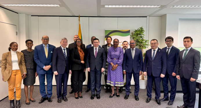  В Брюсселе прошла первая встреча послов Центральной Азии и Карибского бассейна