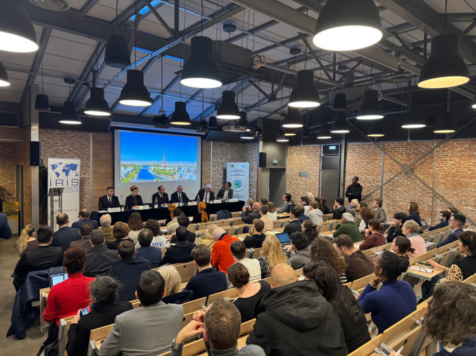  Туркмено-французский диалог: в Париже обсудили нейтралитет, партнёрство и новые направления сотрудничества