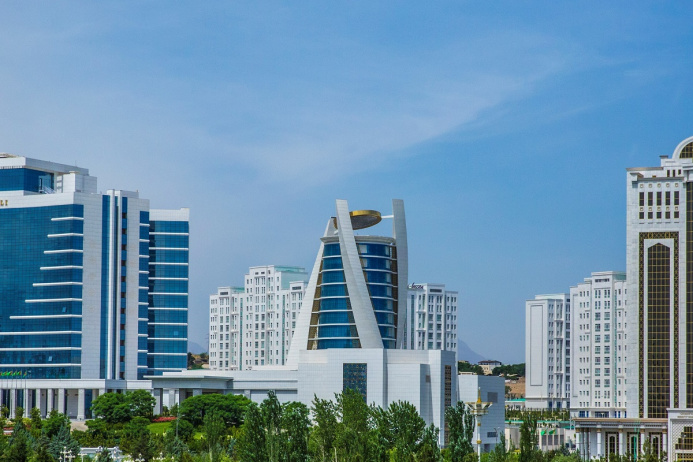  Туркменистан объявляет международный тендер на аудит всех банков страны