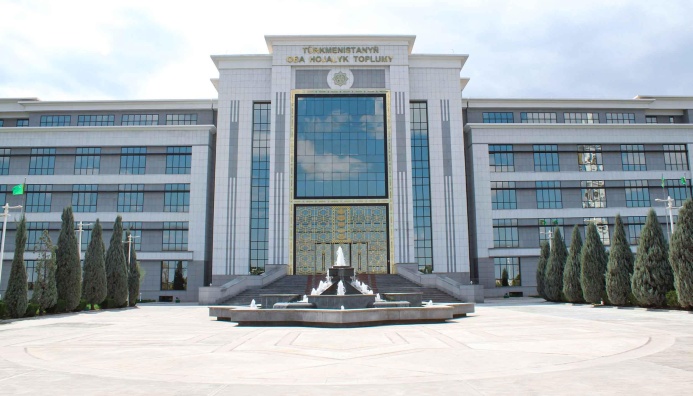  Туркменские предприниматели реализовали продукцию лёгкой промышленности и сельского хозяйства