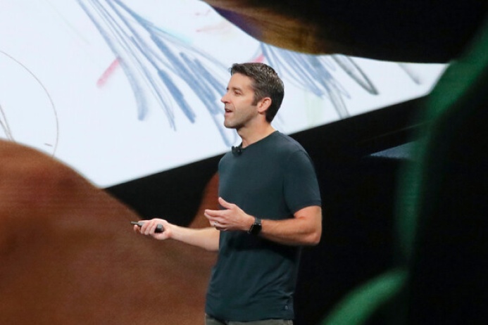  Джон Тернус — новый генеральный директор Apple