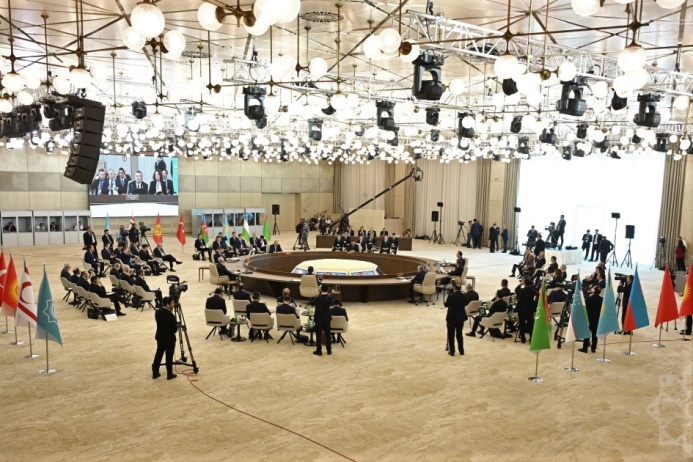  Тюркские государства прокладывают вектор от транспортных коридоров к «зеленой» энергии