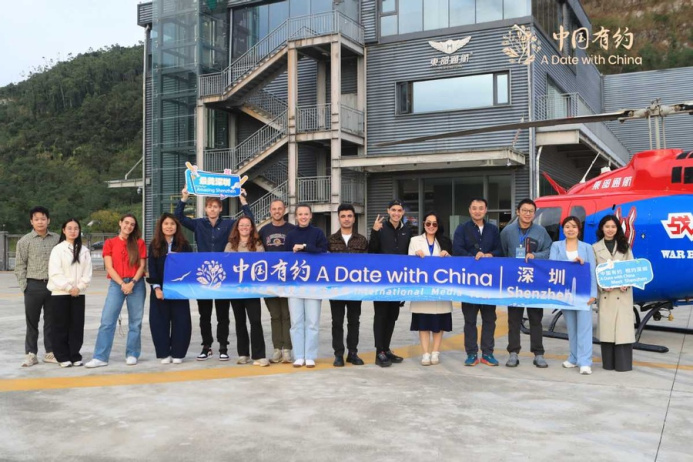  От «воздушных такси» до ИИ-бариста: Международные медиа оценили техно-будущее Шэньчжэня