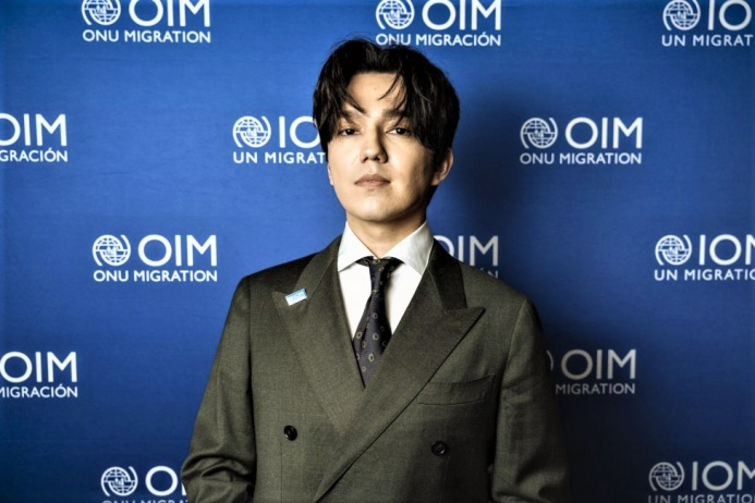  Димаш Кудайберген стал Всемирным послом доброй воли МОМ