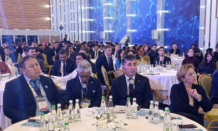  Министр связи: Туркменистан создает хаб стартапов и ИИ-кадров