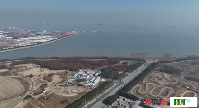  Крупнейшая в мире буровая машина введена в эксплуатацию для тоннеля под рекой Янцзы