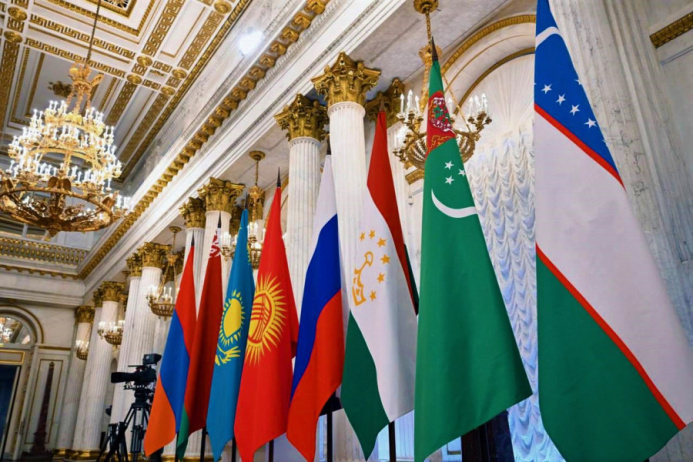  Gurbanguly Berdimuhamedov and Valentina Matviyenko Discussed Preparations for the CIS Summit in Avaza