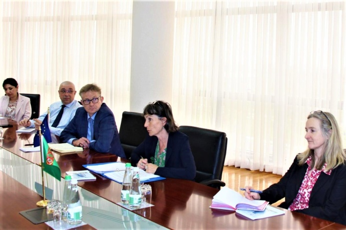  Туркменистан и Евросоюз сверили подходы к реализации совместных инициатив