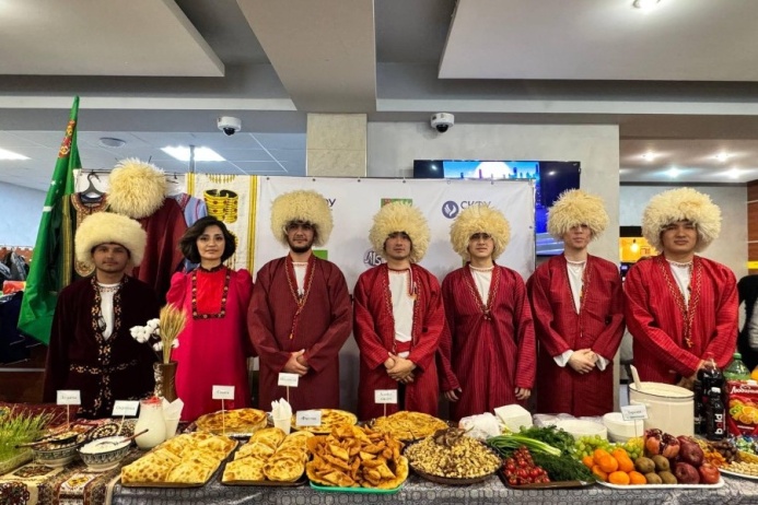  В Северо-Кавказском федеральном университете города Ставрополя прошел международный фестиваль в честь праздника Новруз