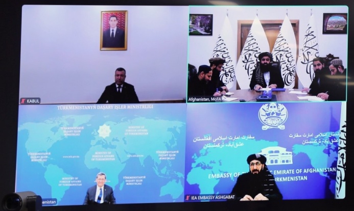  Главы МИД Туркменистана и Афганистана сверили часы по проектам TAПИ и ТАП