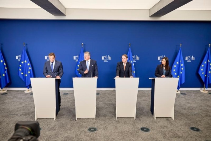  Европа приостановит пошлины на ввоз аммиака и карбамида