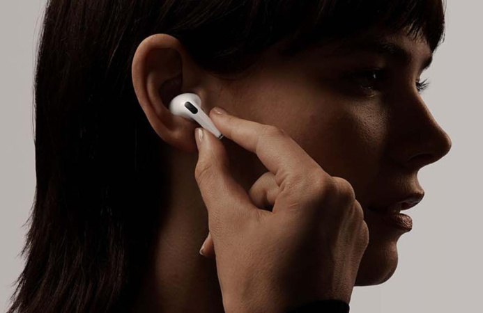  Apple добавит функцию перевода с других языков в AirPods