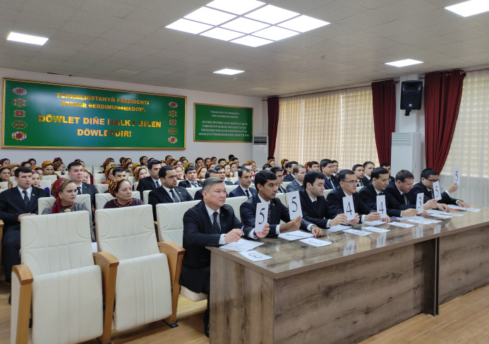  «Туркменарагатнашык»: профмастерство молодых связистов проверили на конкурсе