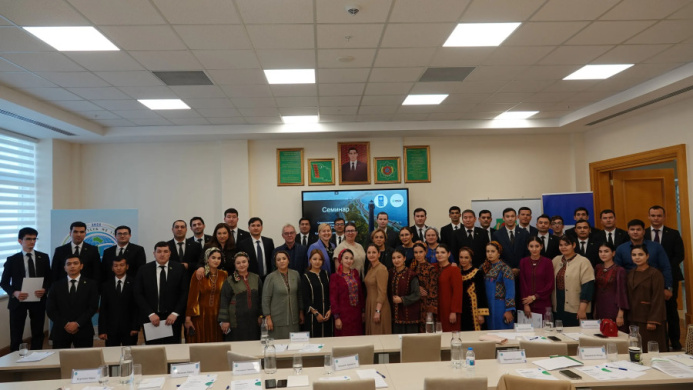  Туркменистан усиливает подготовку кадров для цифрового госуправления