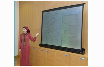 Обсуждены научно-исследовательские работы нефтегазовой отрасли Туркменистана