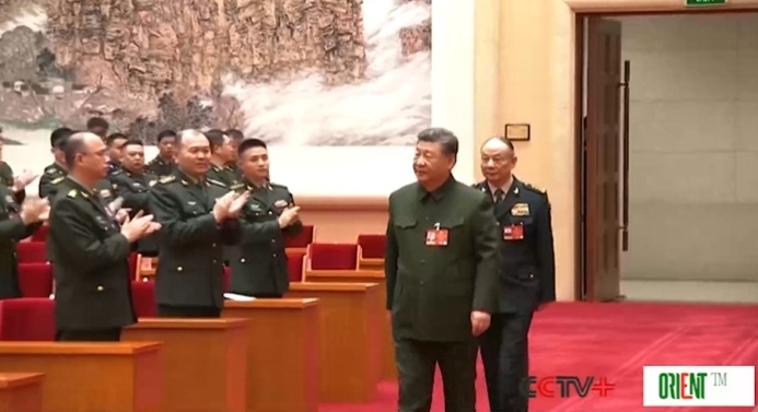  Си Цзиньпин призвал укрепить политическую лояльность в армии и выступил за её модернизацию