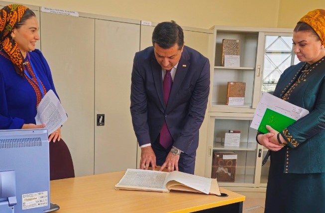 posol-tadzhikistan-gosbiblioteka-turkmenistan (5).jpg