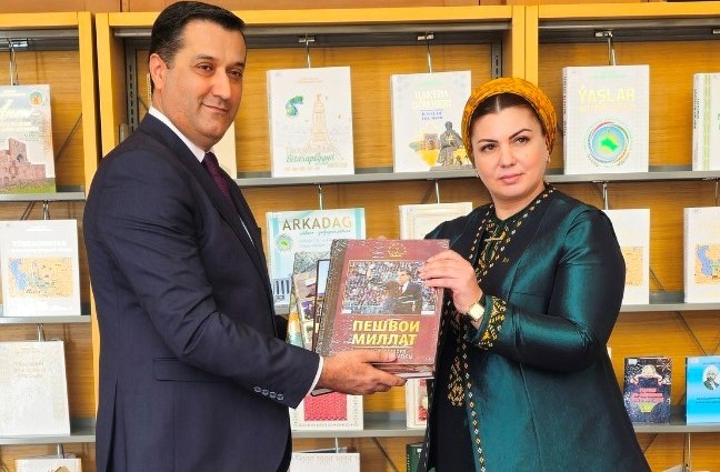 posol-tadzhikistan-gosbiblioteka-turkmenistan (2).jpg