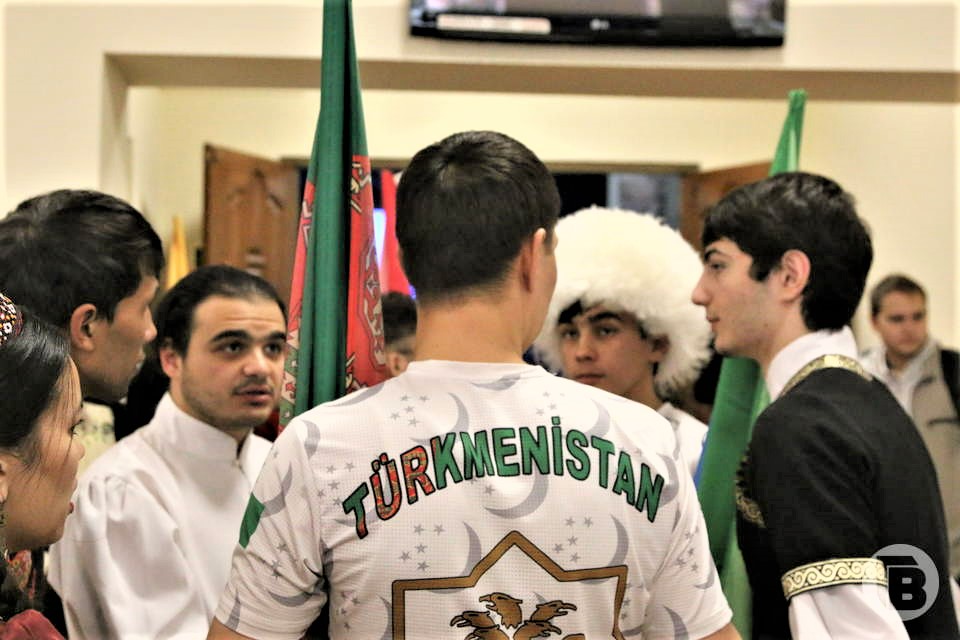 06112025-turkmenistan-studenty-volgograd-festival-obscheye-nebo (2).jpg
