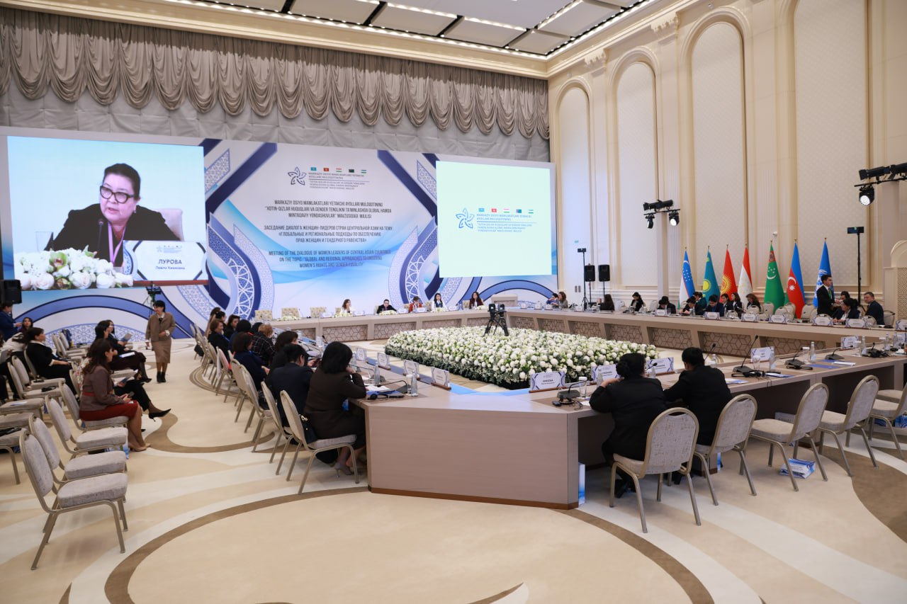 dialog-zhenshchin-liderov-tashkent (6).jpg