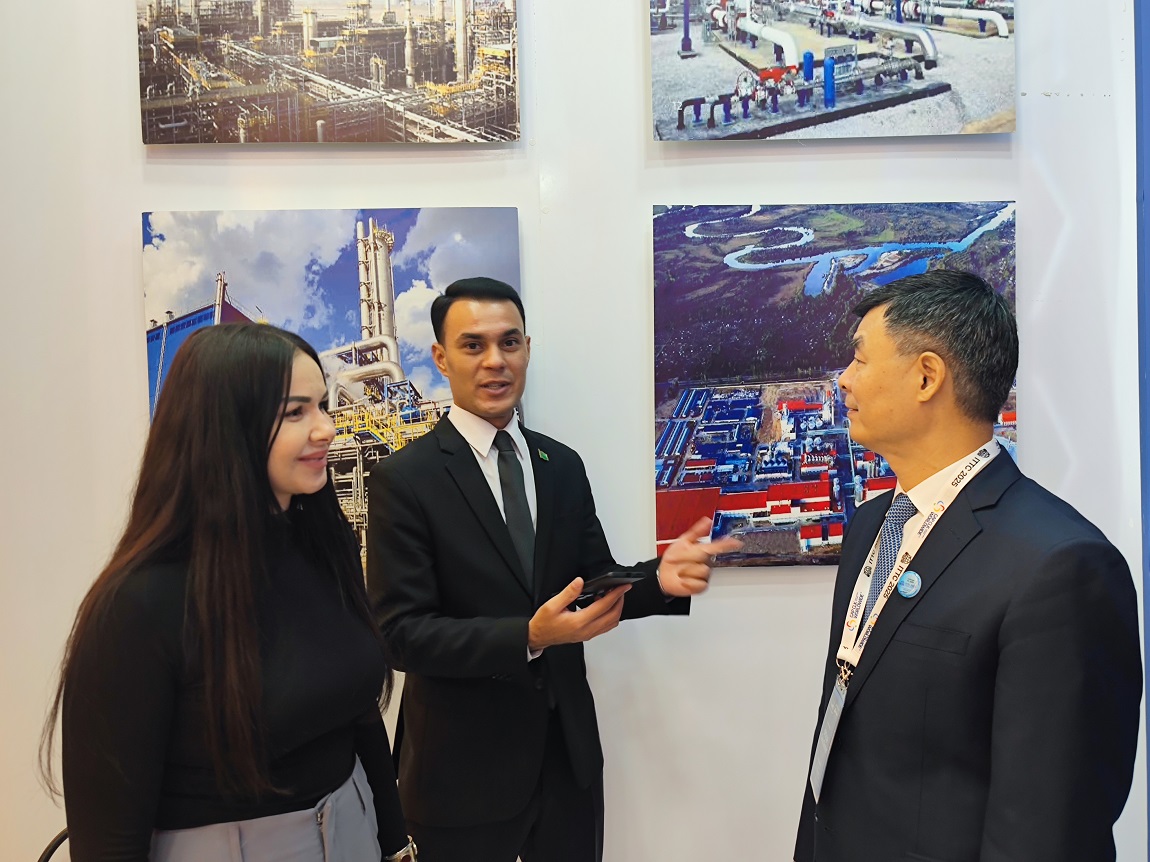 china-camc-turkmenistan-shelkoviy-put (3).jpg