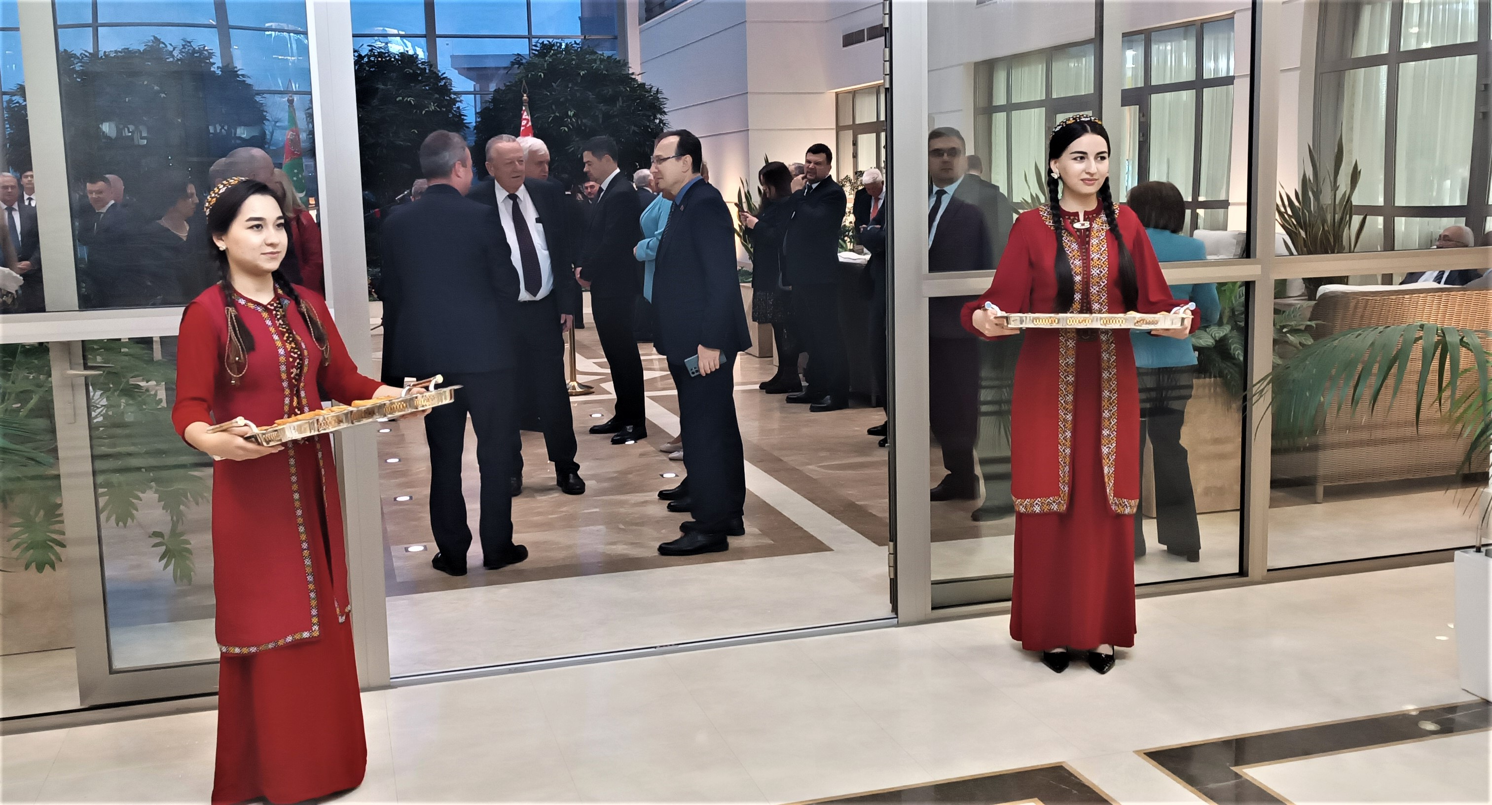 minsk-turkmenistan-belarus-neytralitet-sng (2).jpg