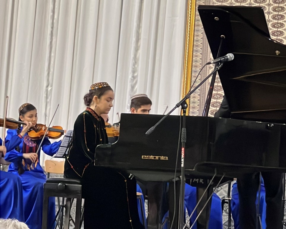 ashgabat-konservatoriya-yubiley-baha (4).jpeg