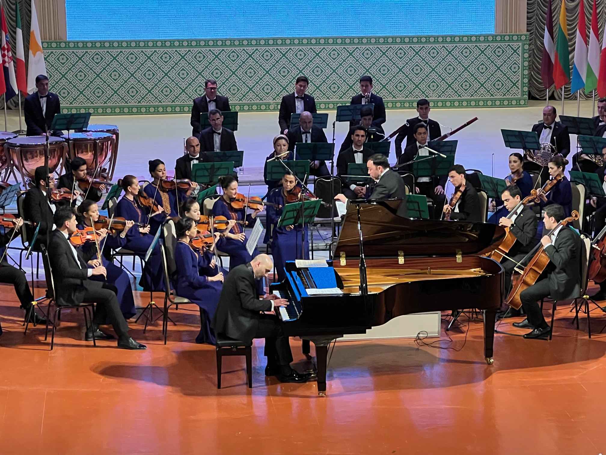 shopen-valechak-ashkhabad (4).jpg