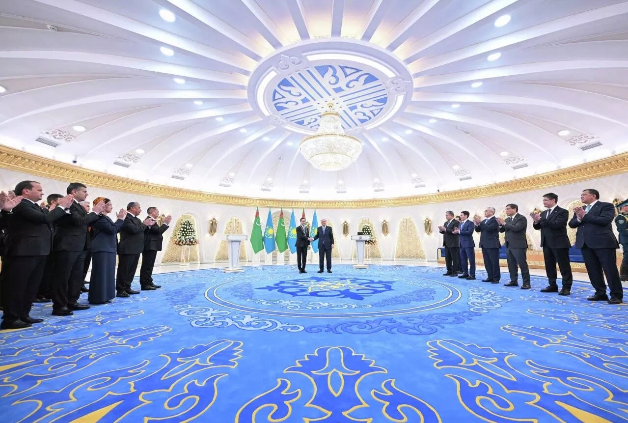 25112025-prezident-turkmenistana-orden-altyn-kyran (2).jpg