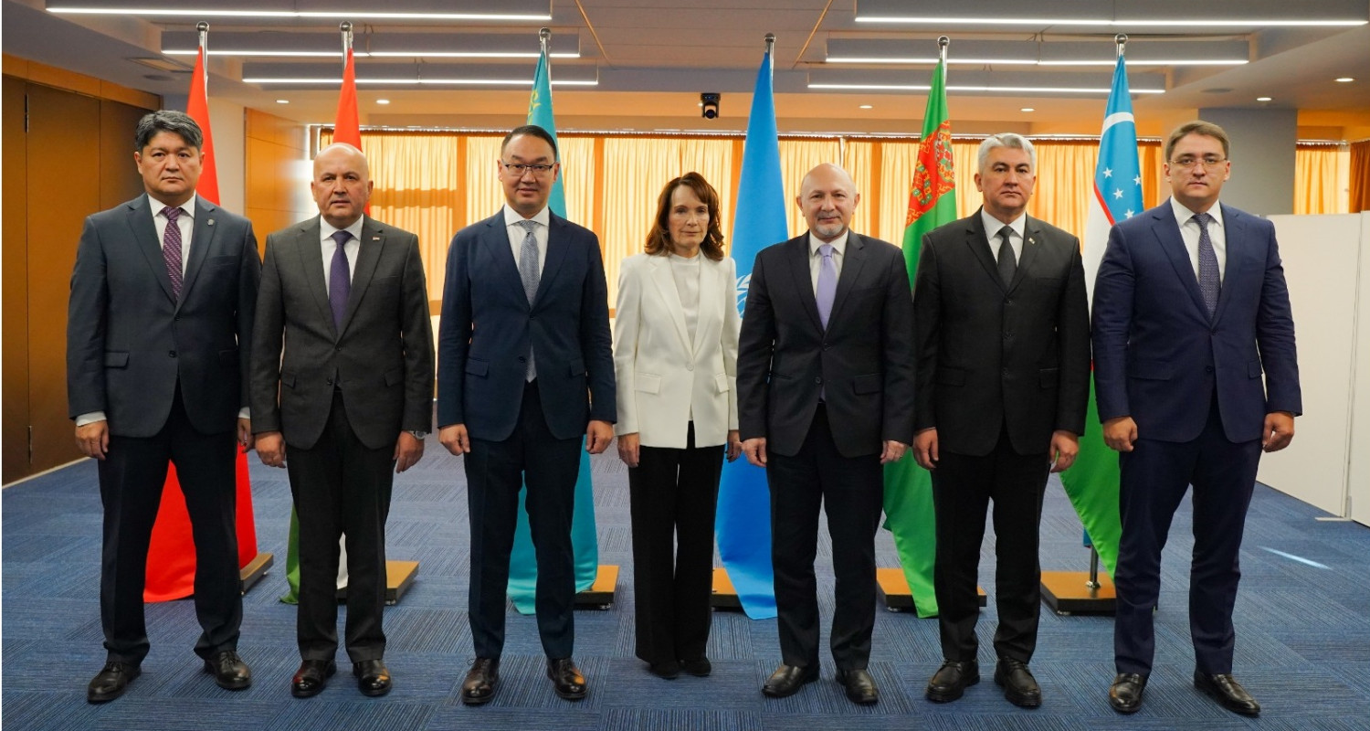 28112025-almaty-vstrecha-zamglav-mid-tsentralnaya-aziya (1).jpg