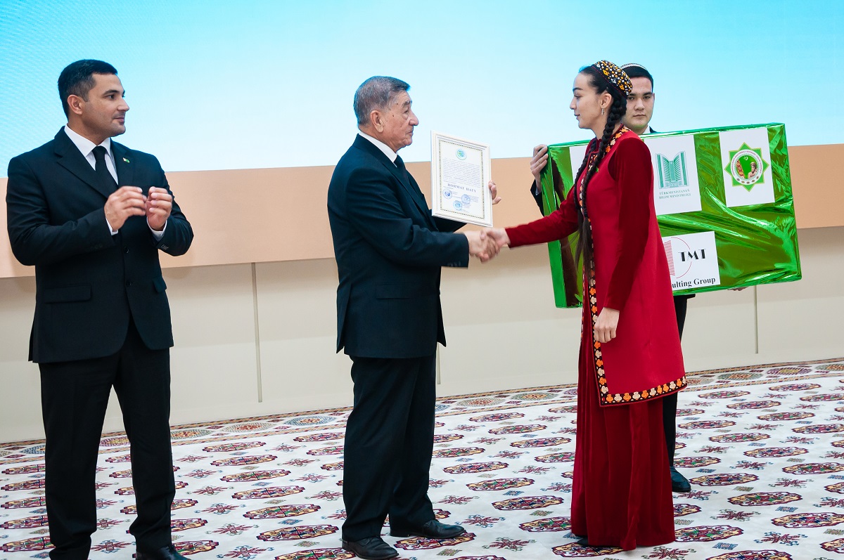 konkurs-startaperov-turkmenistan (1).jpg