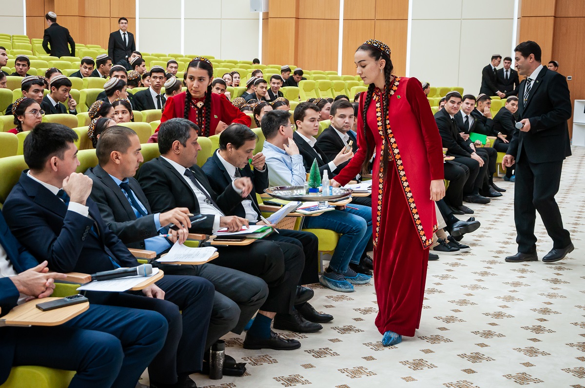 konkurs-startaperov-turkmenistan (5).jpg