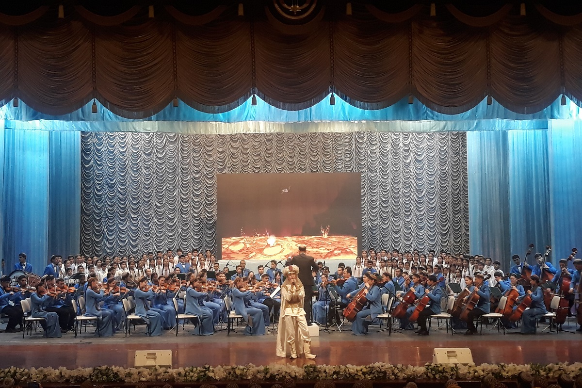 simfoniya-mira-kontsert-30-letie-neytralitet-turkmenistana (3).jpg