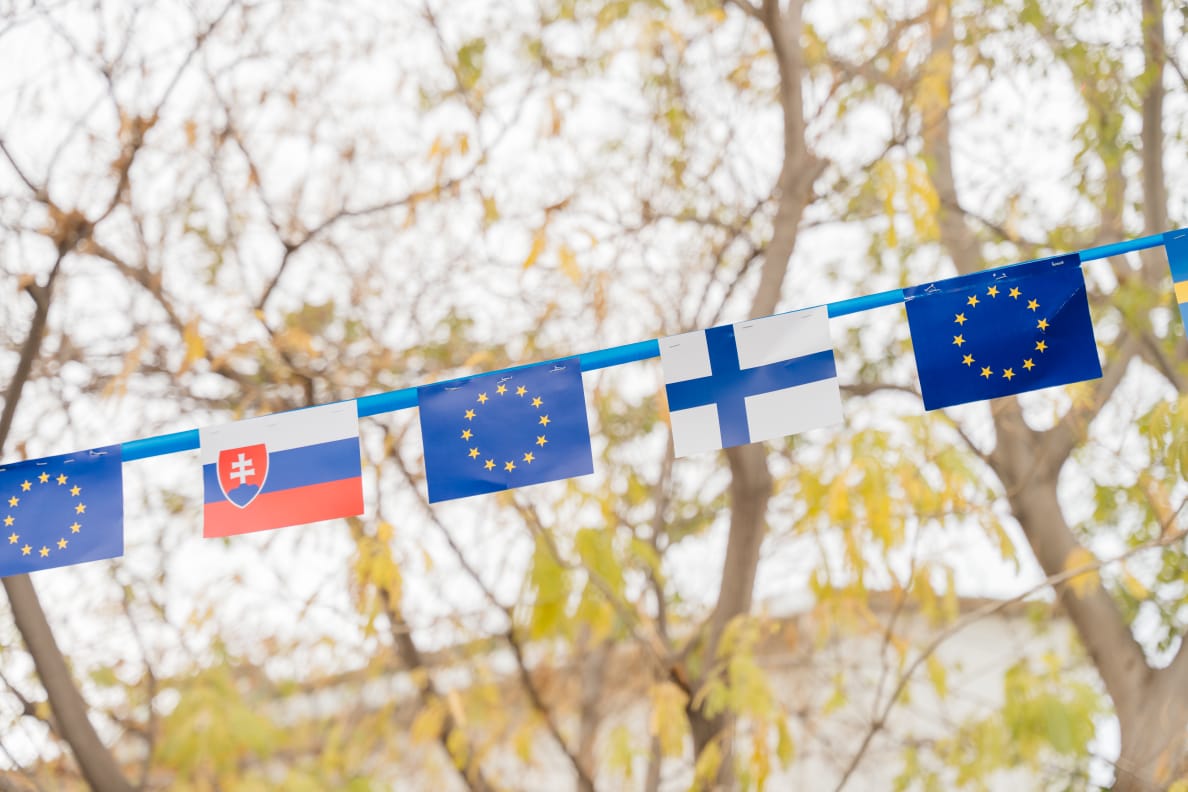 21122025-es-rozhdestvenskaya-knizhnaya-yarmarka-ashhabad (3).jpeg