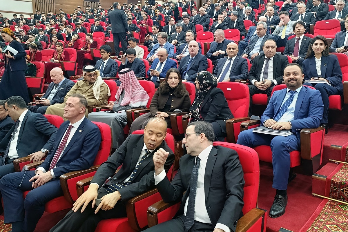 hakyda-gowheri-presentation-turkmenistan-azerbaijan (6).jpg