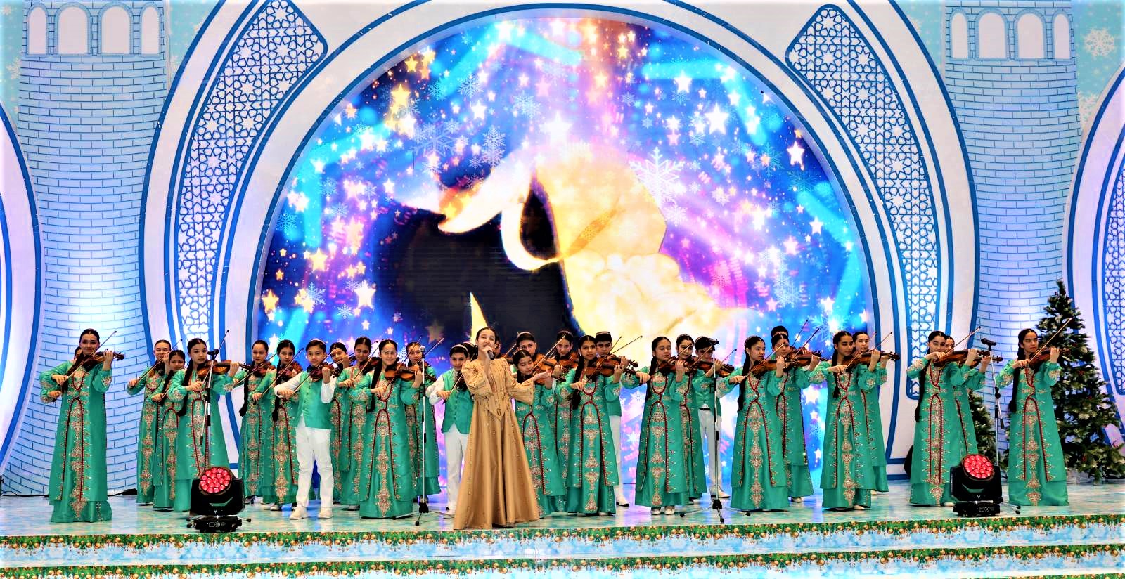 glavnaya-yolka-ashgabat-2026 (1).jpg