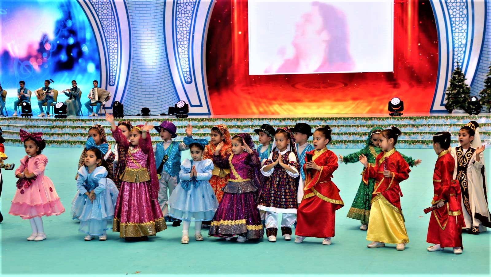 glavnaya-yolka-ashgabat-2026 (4).jpg