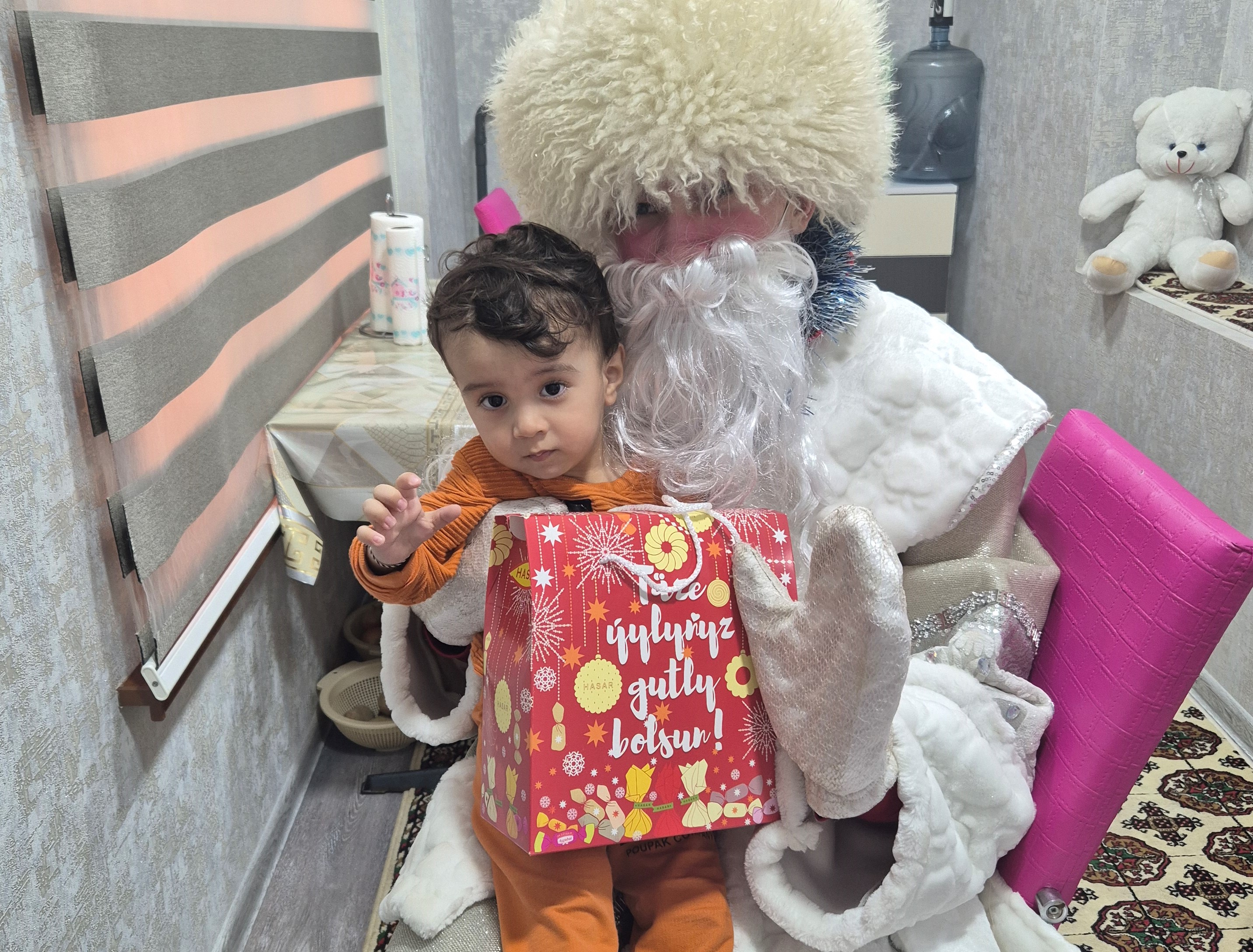 dyap-dessur-mary-charity-new-year-action (5).jpg