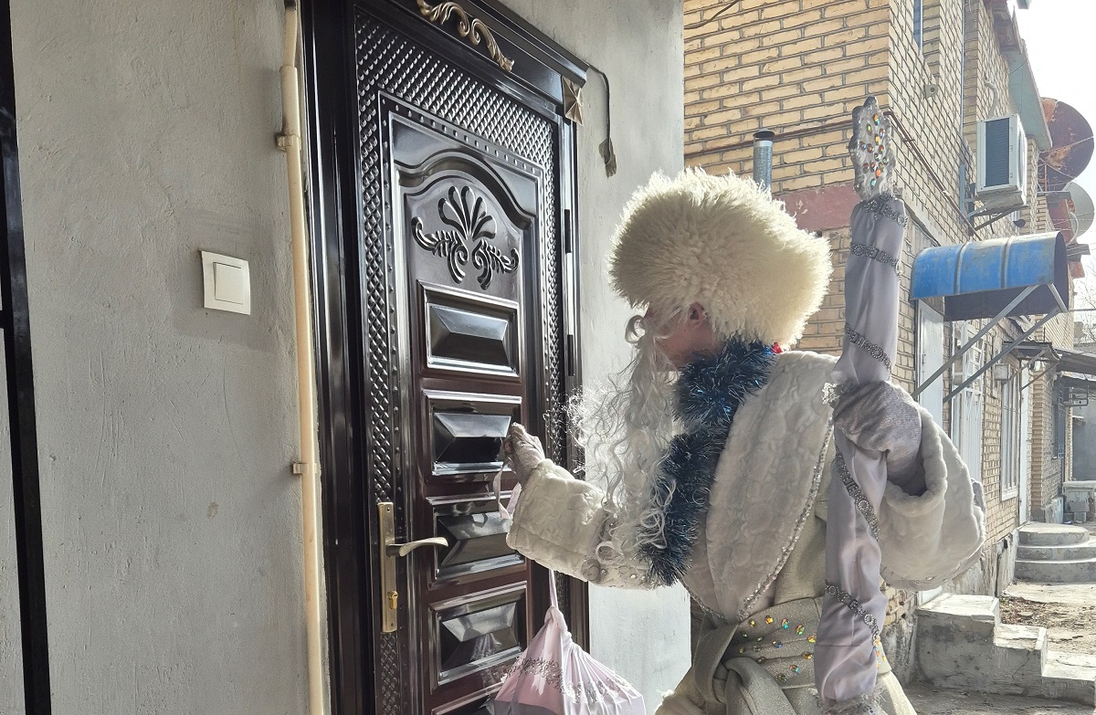 dyap-dessur-mary-charity-new-year-action (4).jpg