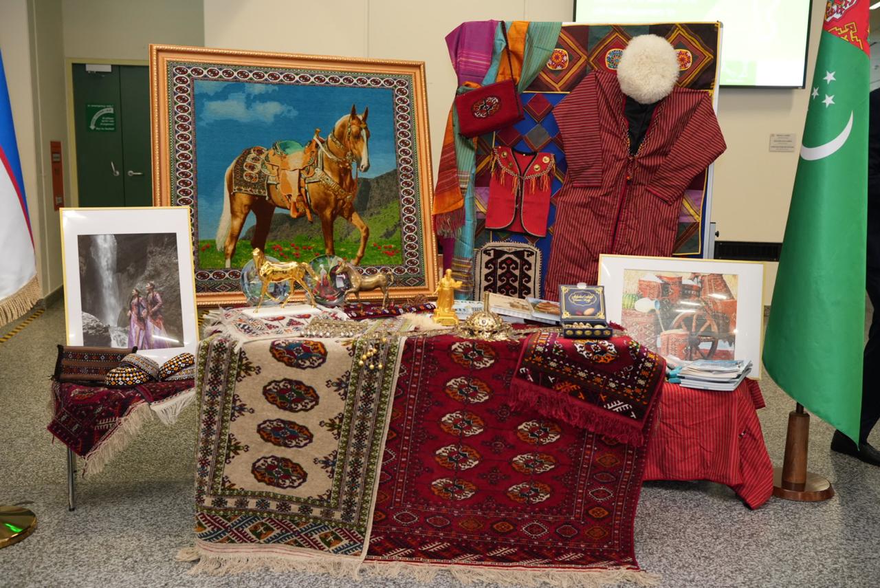 15012026-turkmenistan-culture-exhibition-vienna-un (2).jpg