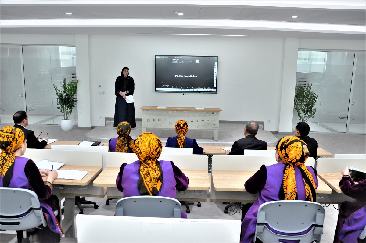 turkmenistan-energy-efficient-construction-undp (4).JPG