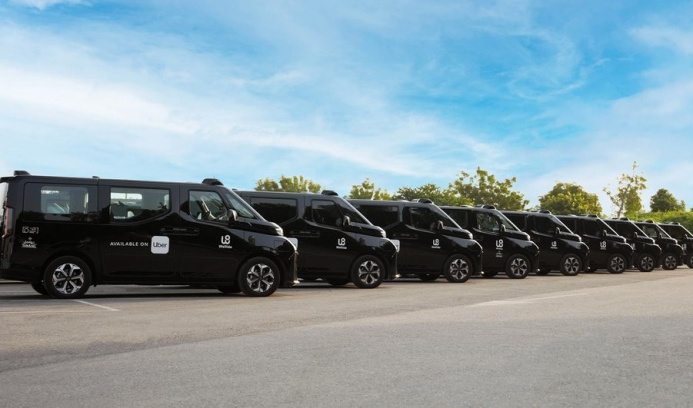  Uber запустил полностью беспилотное такси в Абу-Даби