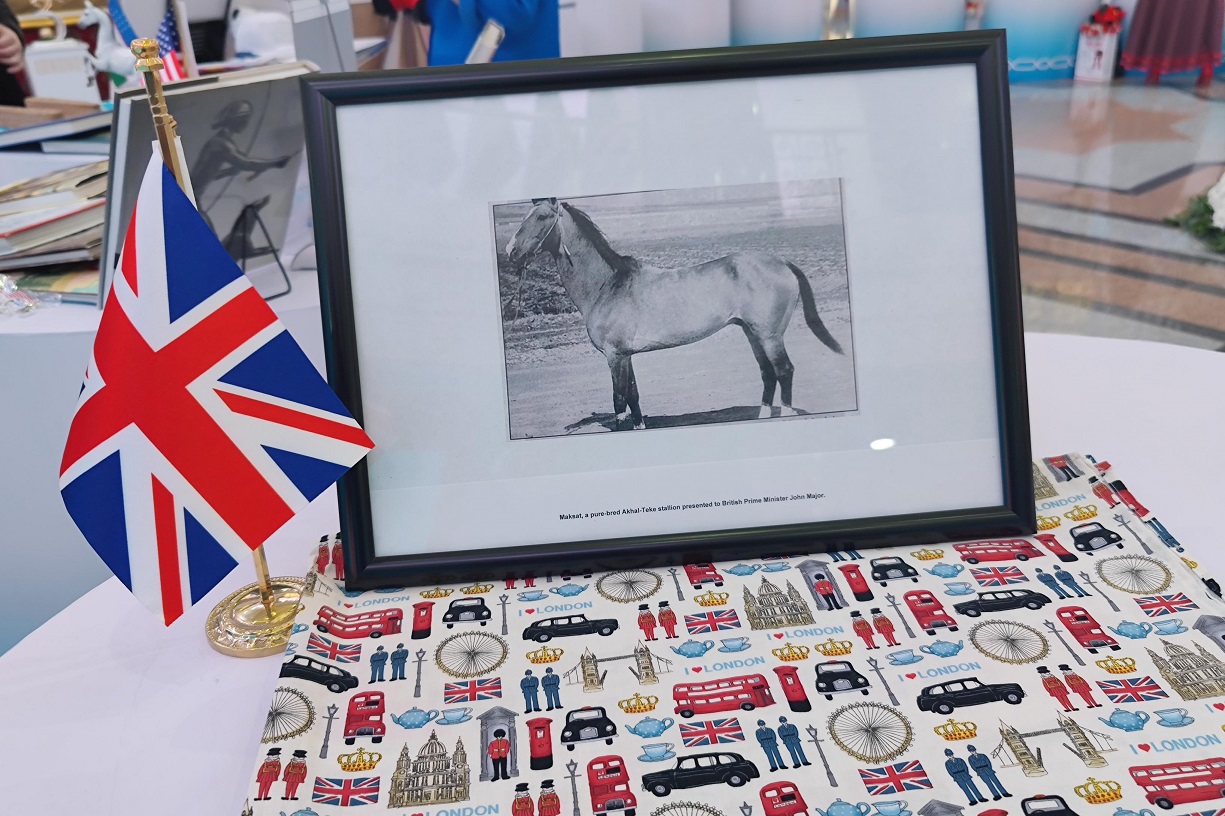 ashgabat-diplomacy-day-20  (2).jpg