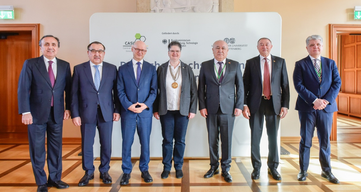 turkmenistan-germany-z5-plus-1-science-forum-halle (3).jpg