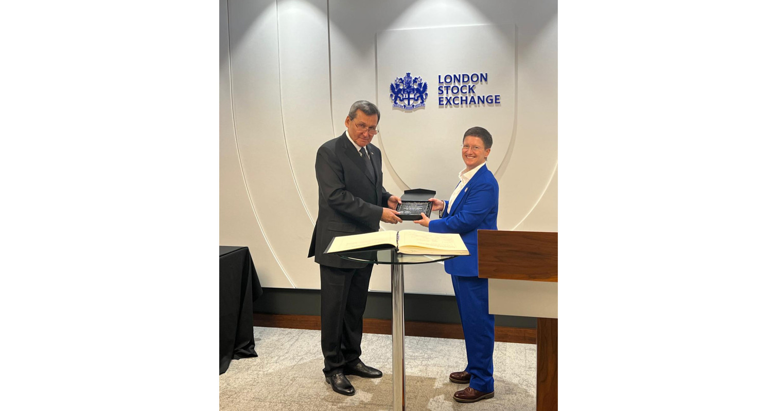 meredov-london-stock-exchange-meeting-lucy-rigby (2).jpg