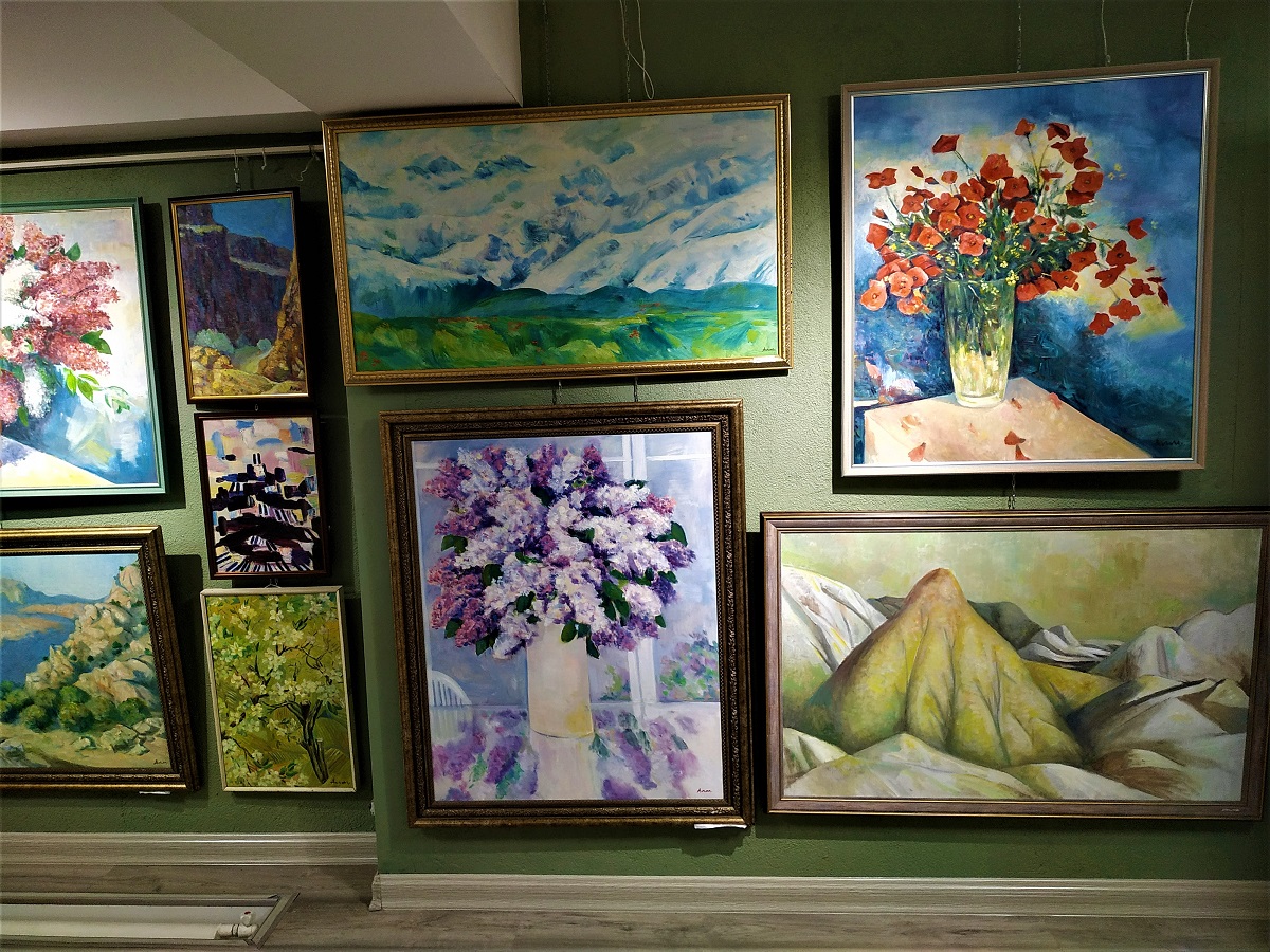 almammedov-charyev-art-gallery-ashgabat-march (9).jpg